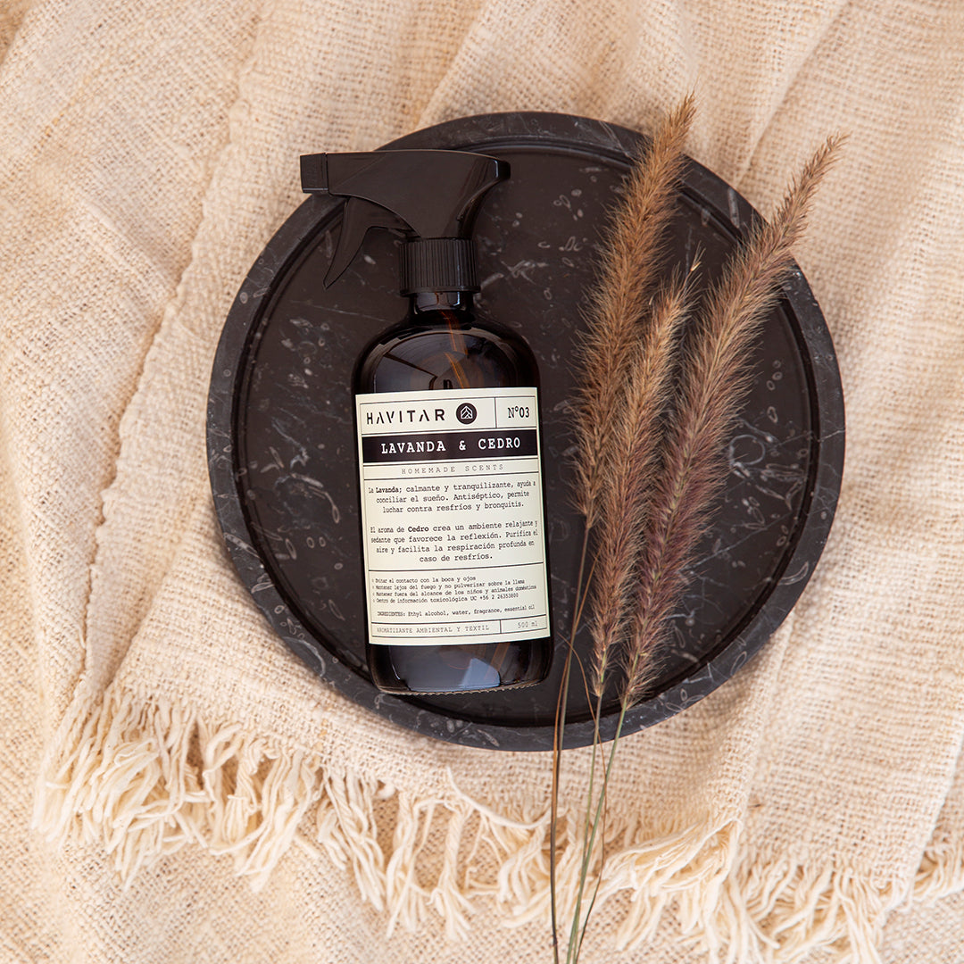Aromatizador ambiental y textil 500ml Lavanda & Cedro